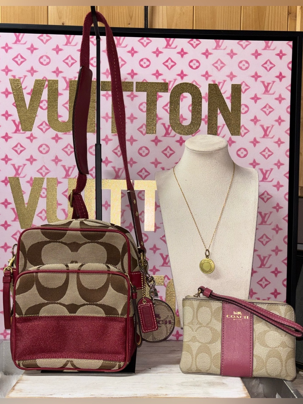 Coach Y2K signature swingpack limited edition! Bundle